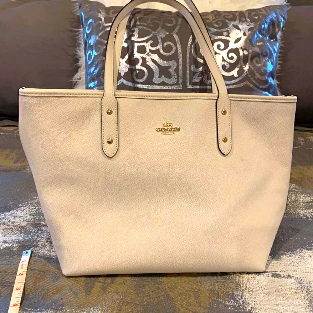 Coach white tote bag